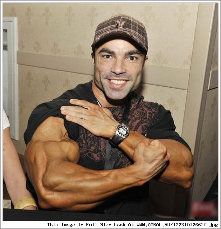 Eduardo Correa muscle