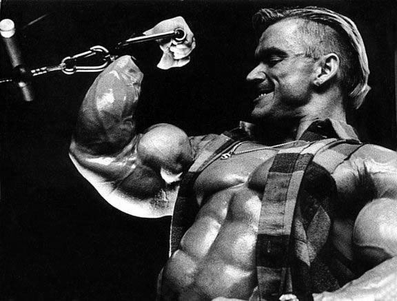 РњРѕР»РѕРґРѕР№ Lee Priest